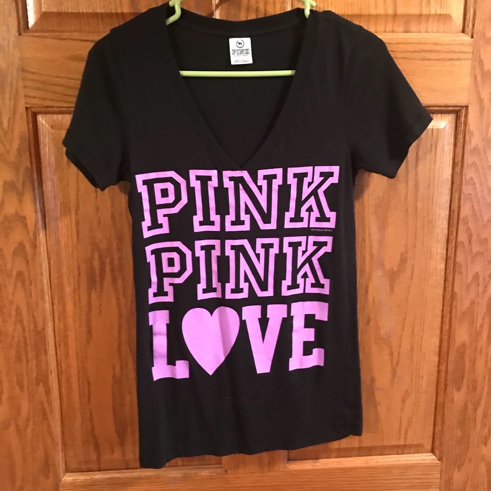 Victoria’s Secret PINK tee